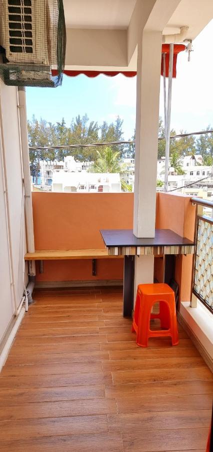 West Beach Apartment Flic en Flac Luaran gambar
